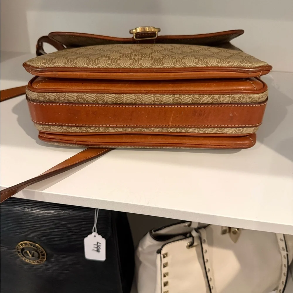 Celine Macadam Tan Shoulder Bag - Picture 4 of 7